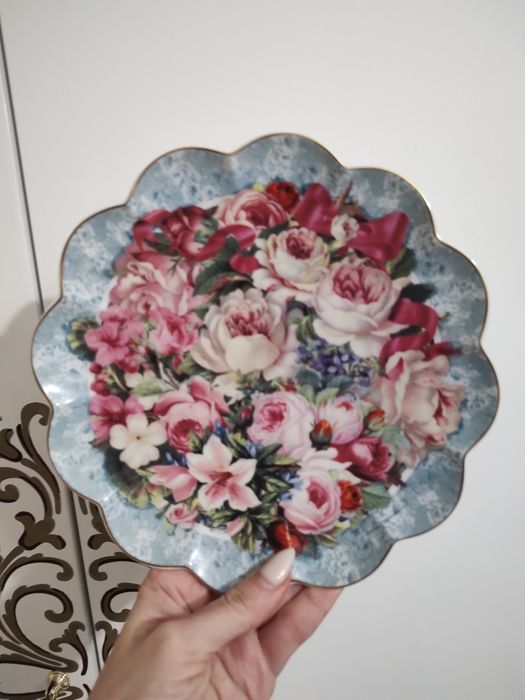 Венеціанські лялечки та посуд