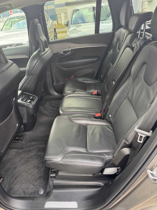 Volvo XC90 2021r.