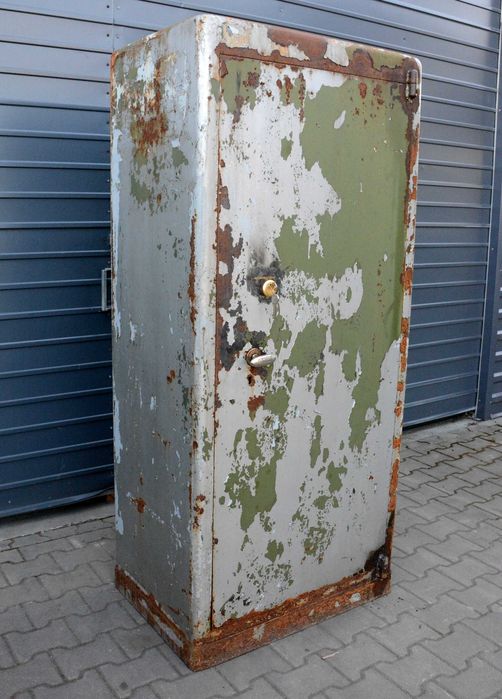 Szafa metalowa 180x80x55cm