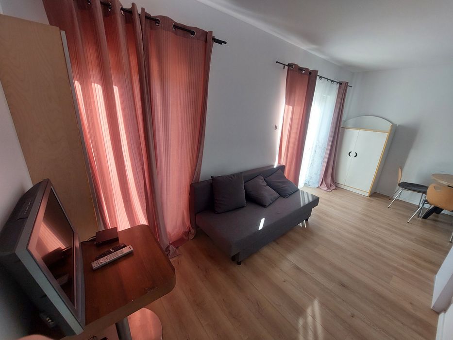 Na wynajem mieszkanie z tarasem miejsce parkingowe