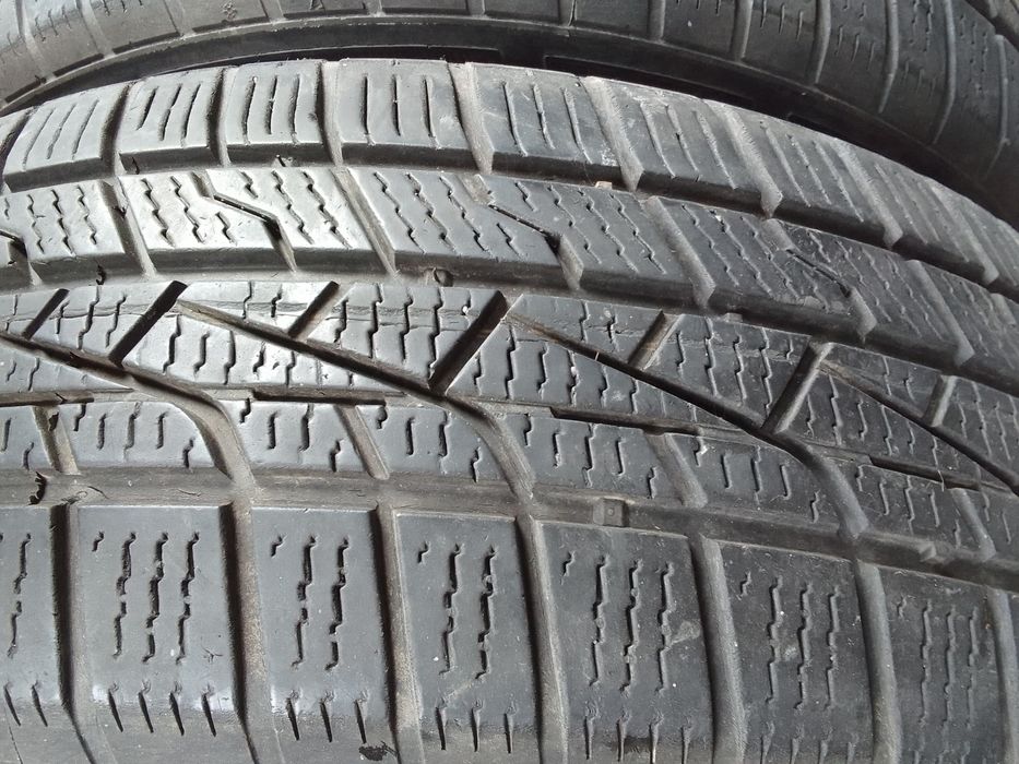 Cena za 2 Opony wielosezonowe 215/60r16 DELINTE