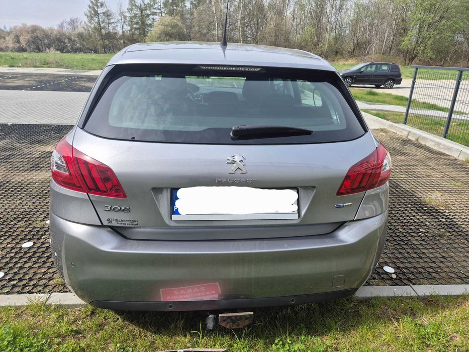 PEUGEOT 308 1.2 PureTech