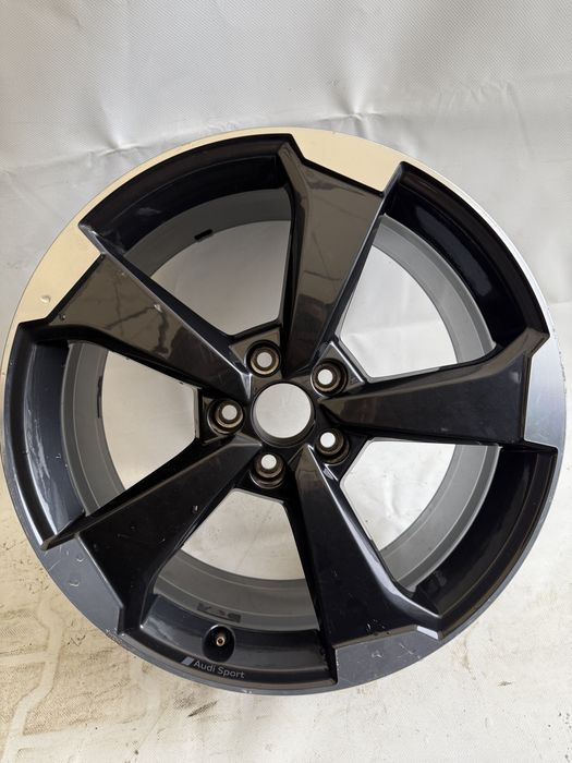 Felga Aluminiowa 19” Audi SQ2 8J ET 45