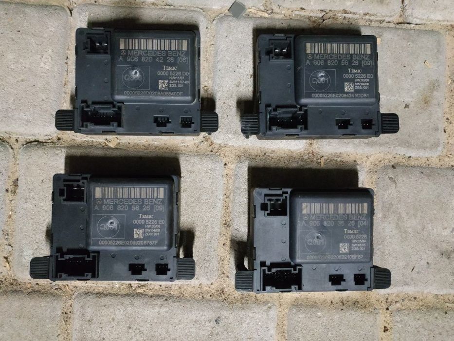 Блок кнопок Аварийка ASR Блокировка замка дверей Спринтер 906 Крафтер