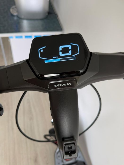 Segway-Ninebot ZT3 PRO 2025.
