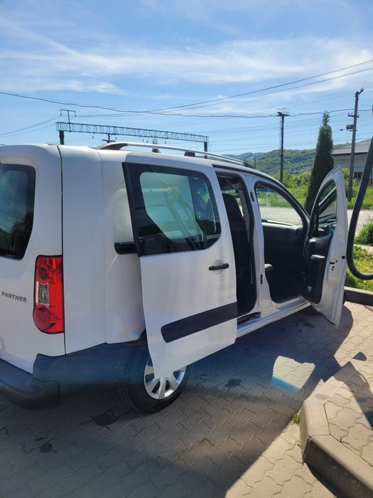 продам автомобіль в хорошому стані