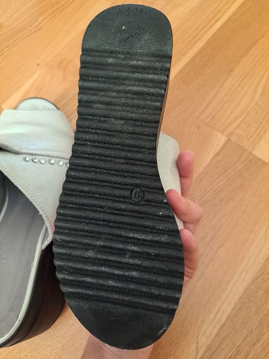 Жіночі шльопанці на платформі Туреччина