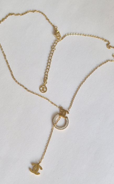 Przepiękny, złoty łańcuszek cc przywieszki Cudo lv ysl