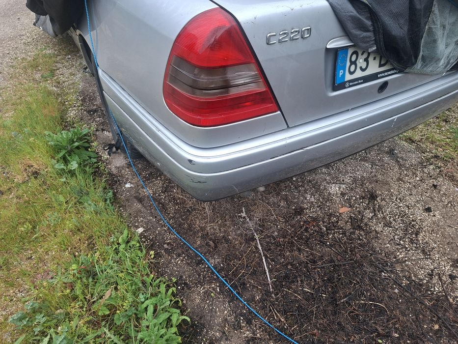 Mistubishi l200 ano 2015 a 2019 e Mercedes w202 para pecas