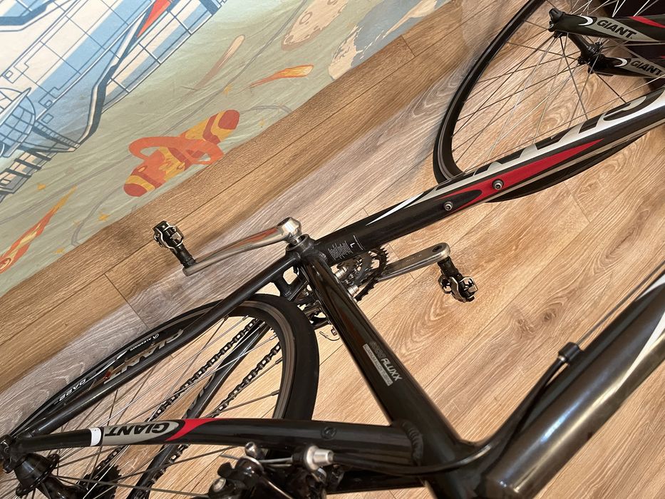 Велосипед шосейний Giant