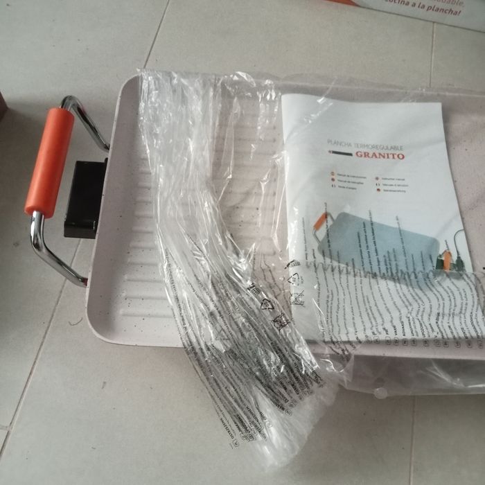 Grelhador eléctrico novo