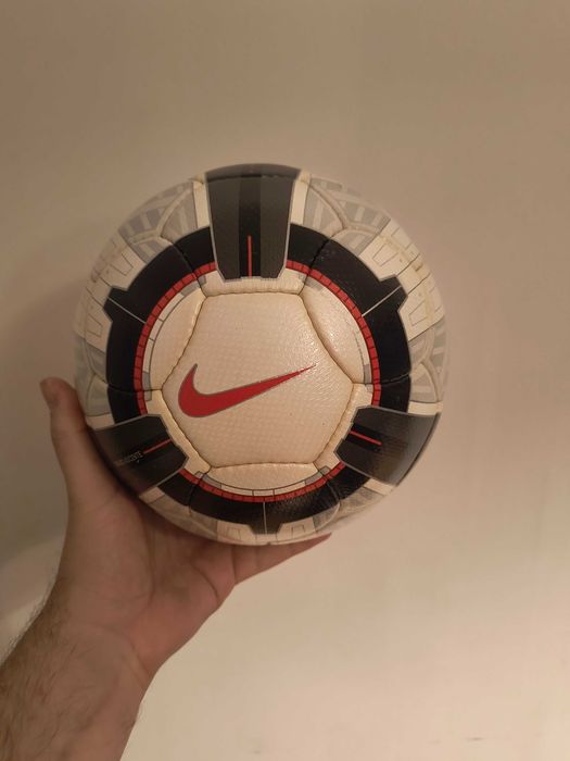 Piłka Nike t90 ascente omb
