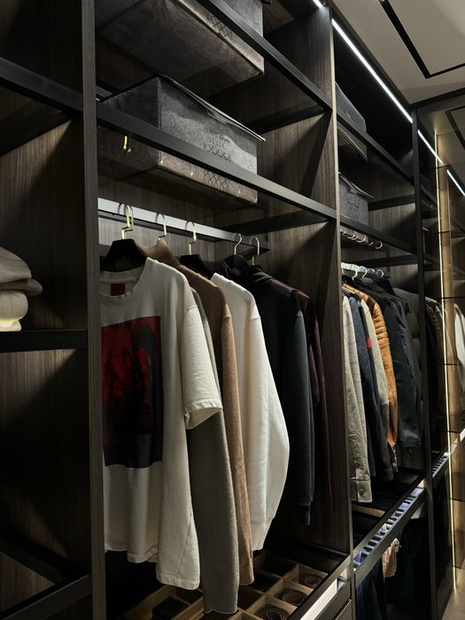 Меблі на замовлення, гардеробні, меблі під ключ