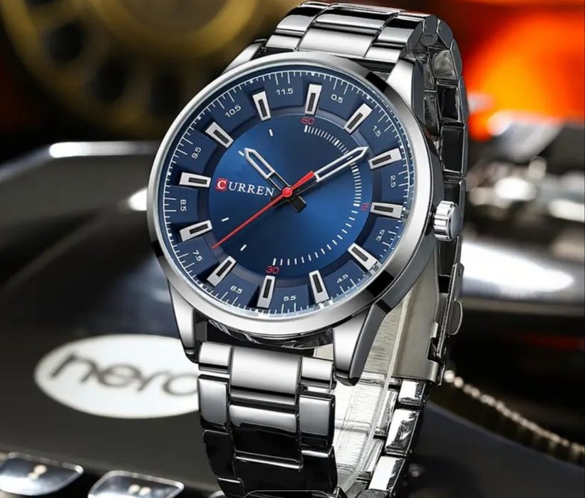 Часы мужские кварцевые.