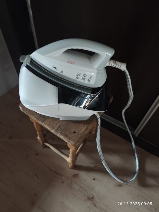 Parowe żelazko  Generator