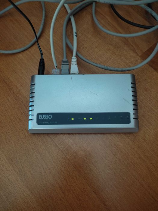 Коммутатор (свитч) Eusso ush5008-xpc 8x100Mbit, с бл. питания