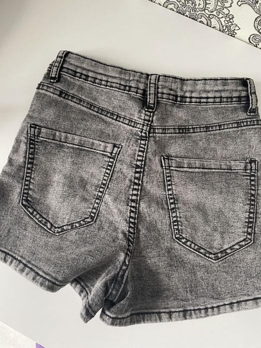 Джинсові шорти Cropp