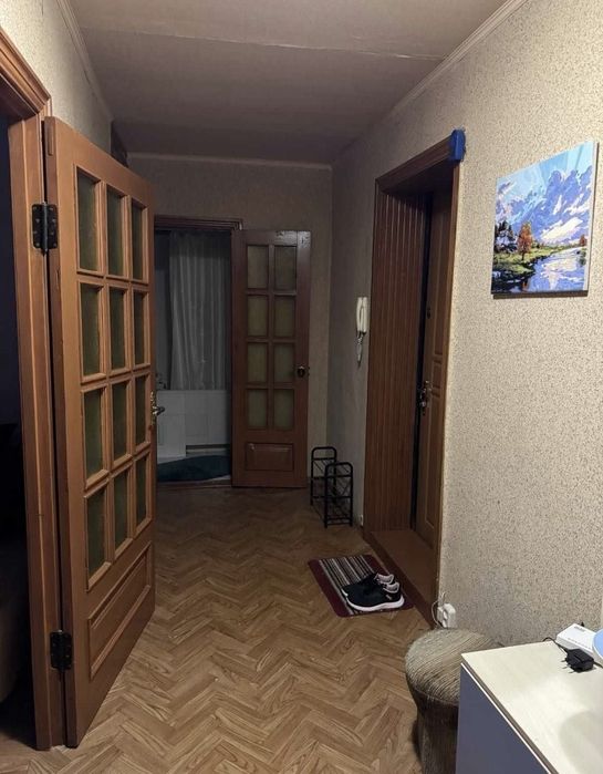 Продам 2 ю квартирв улусшенной планировки ж/м Березинскийи