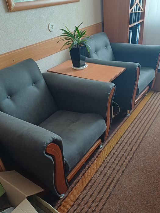 Комплект меблів для офісу кабінету