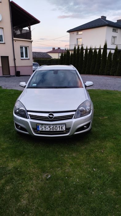 Opel Astra 2008r 1.6 instalacja gazowa zamiana