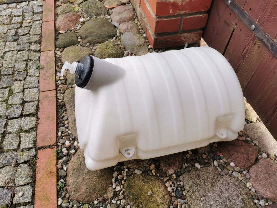 Zbiornik na czystą wodę 30l atest