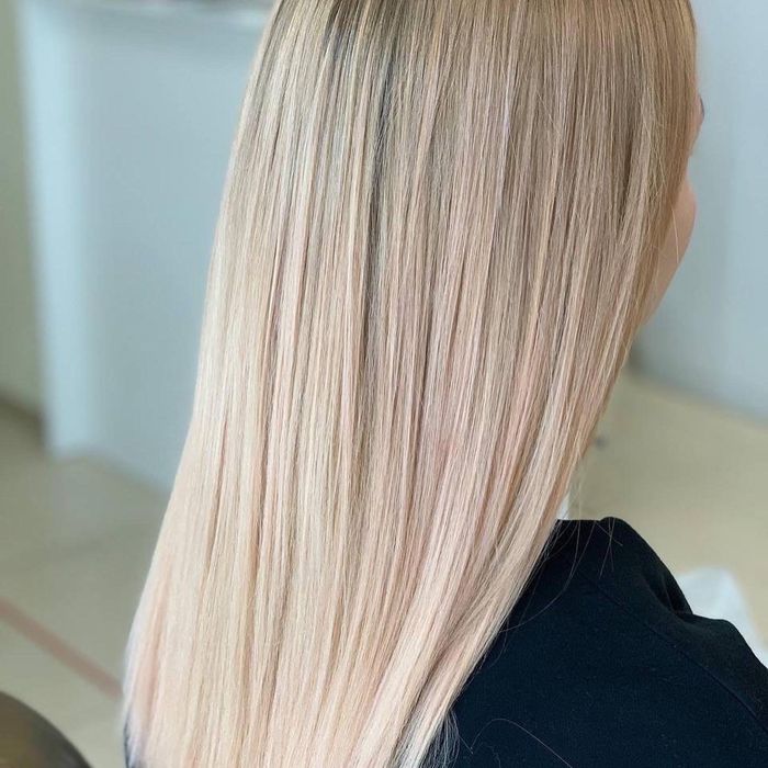 Модель окрашивание, Ботокс, Фарбування, Стрижка, зачіска ,Укладка