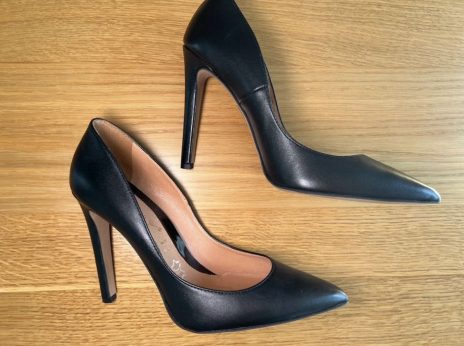 Saway szpilki czółenka model Sol czarne skóra naturalna licowa 40