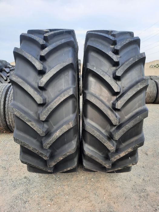 Opony 400/75 R38 (15.5 R38) Ceat Farmax R70 / Alliance