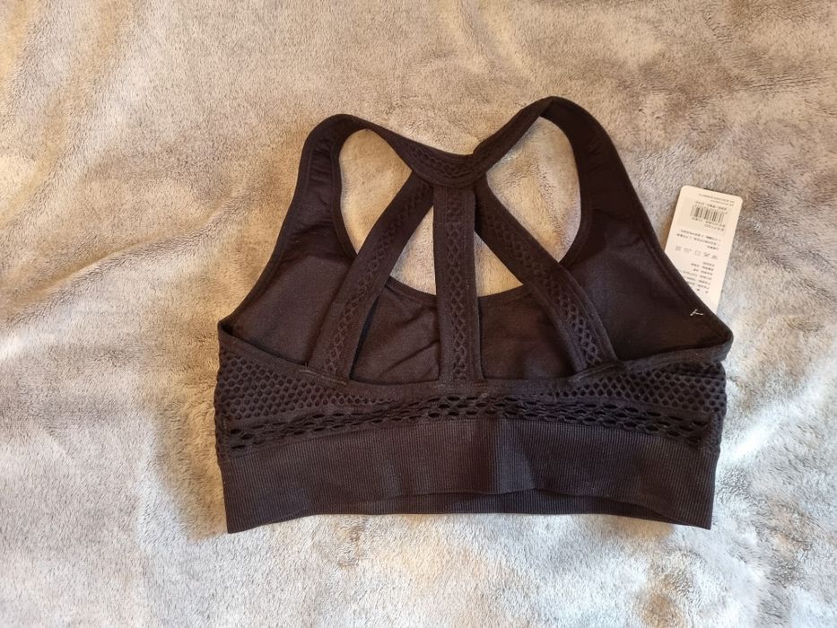 Спортивний топ со съёмным чашечками