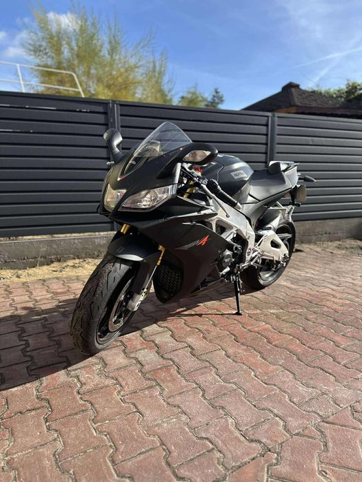 Aprilia rsv4 aprc