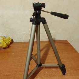 Statyw pod laser