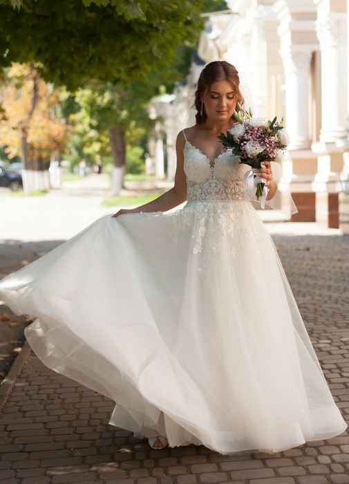 Весільна сукня б/у в ідеальному стани.