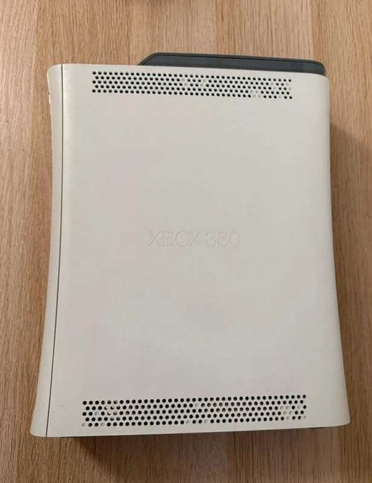 Xbox 360 250GB Final Fantasy Special Edition