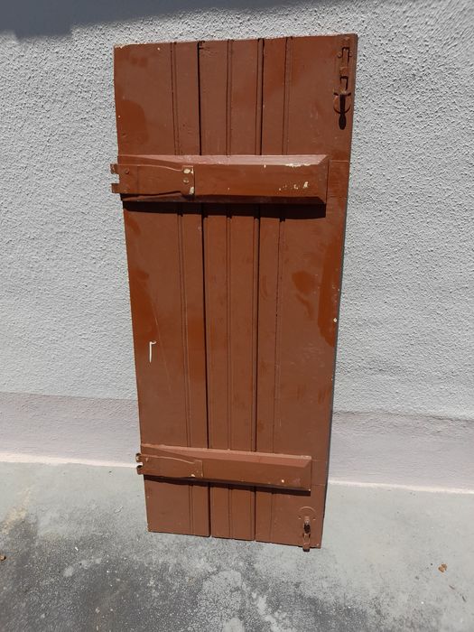 Portadas antigas madeira maciça.