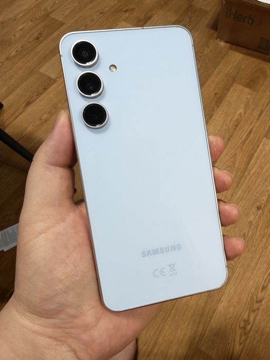 Samsung S24 FE 128gb європа