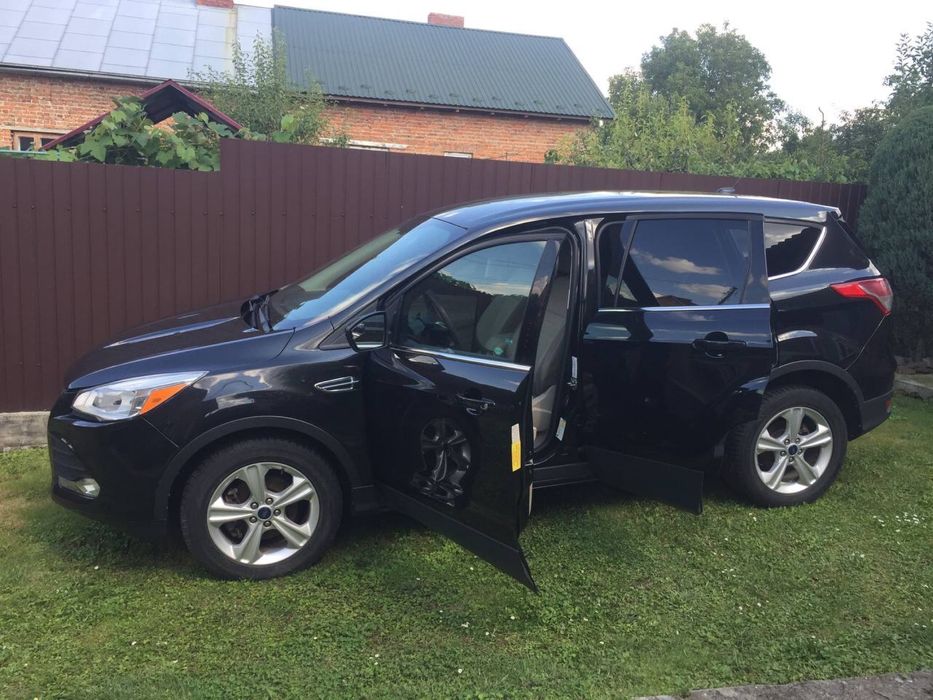 Ford Escape 2015p.