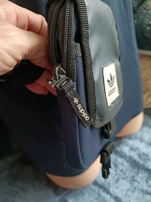Saszetka na telefon Adidas