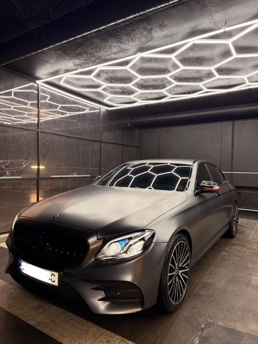 Mersedes-Benz E43