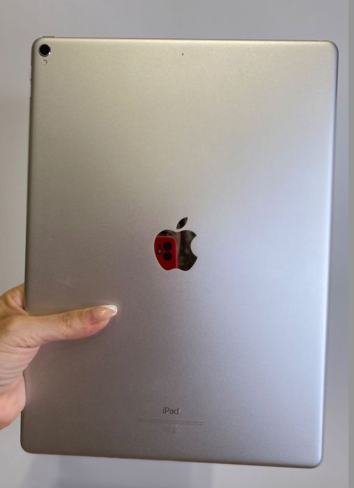 iPad Pro – 2017, 12.3 inches64730234439171123