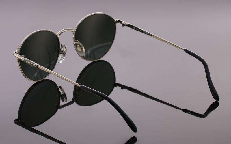 ÓCULOS DE SOL marca METZLER-lentes verde cinza-Novos c/ etiqueta