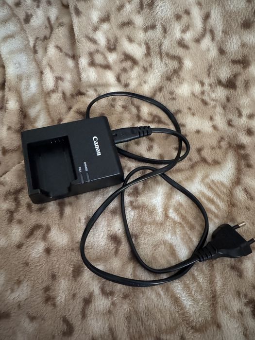 Vendo Canon 2000D