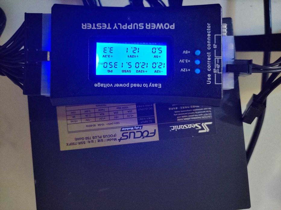 Блок живлення 750W Seasonic Focus Plus GOLD SSR-750FX модульний.