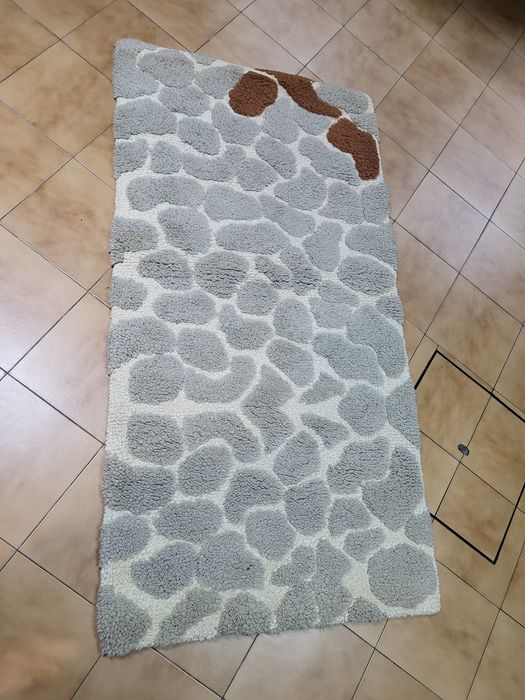 Wool Rug Like New