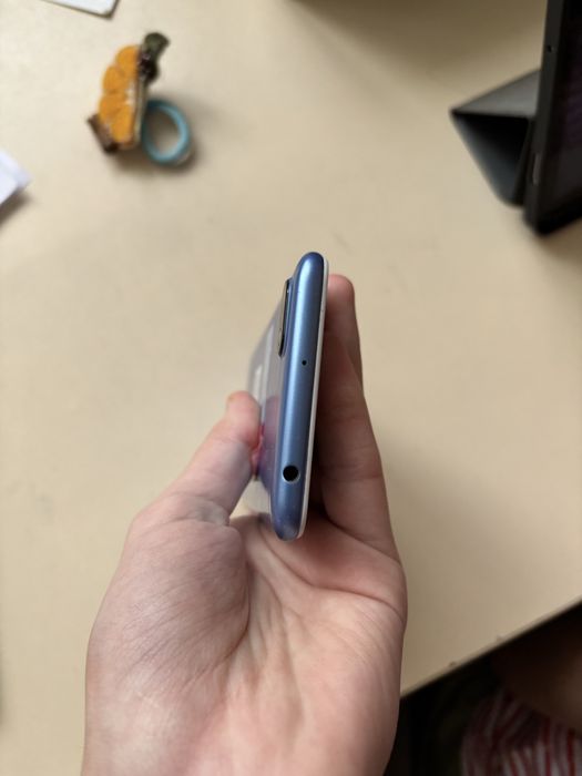 Продам xiaomi redmi 6a blue 2/16