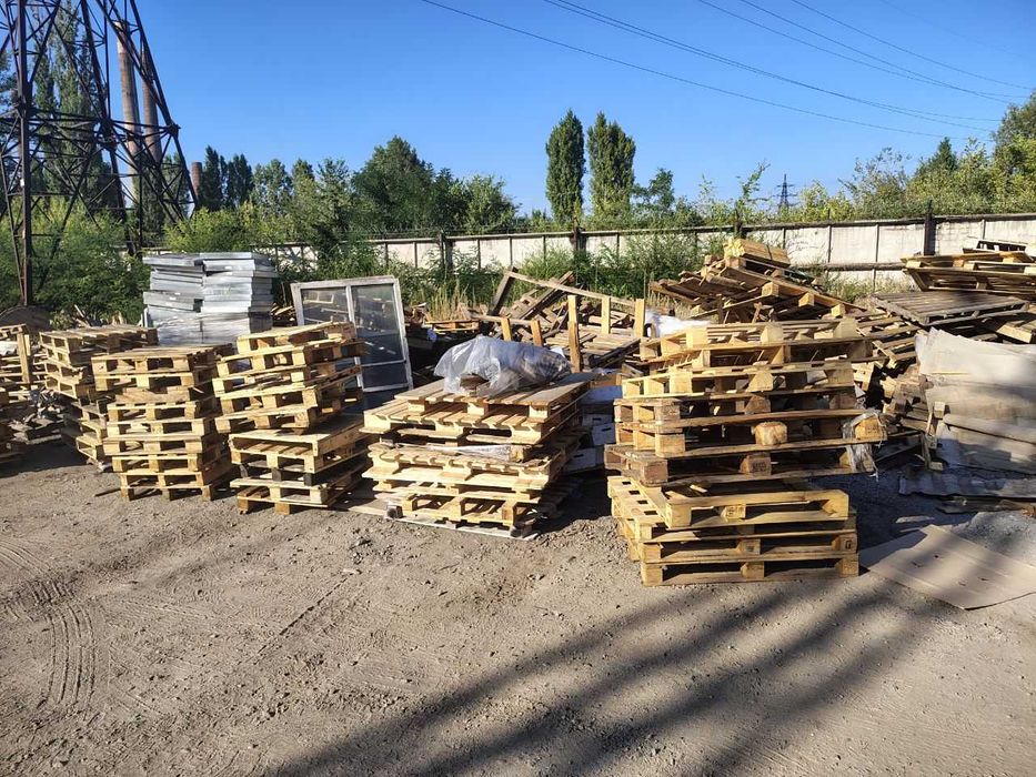 Піддони б/у в ассортименті