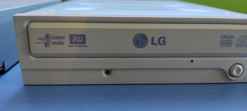 CD/DVD and floppy disk readers and writers64740939761539121