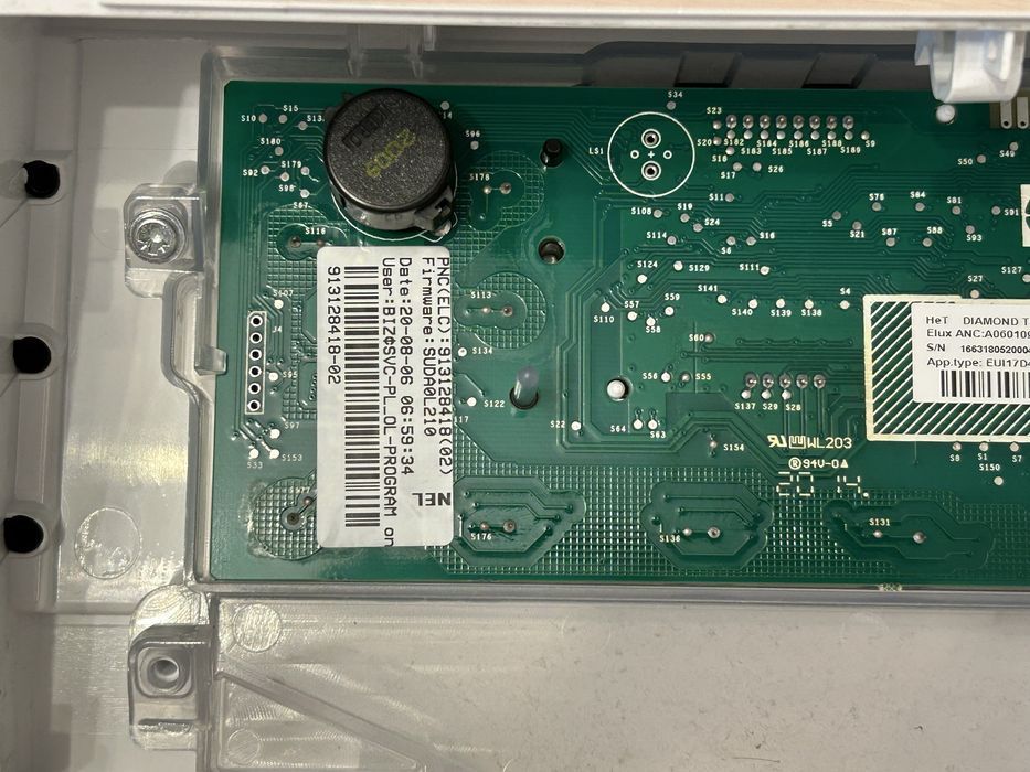 Electrolux PerfetCare 600 programator pralka