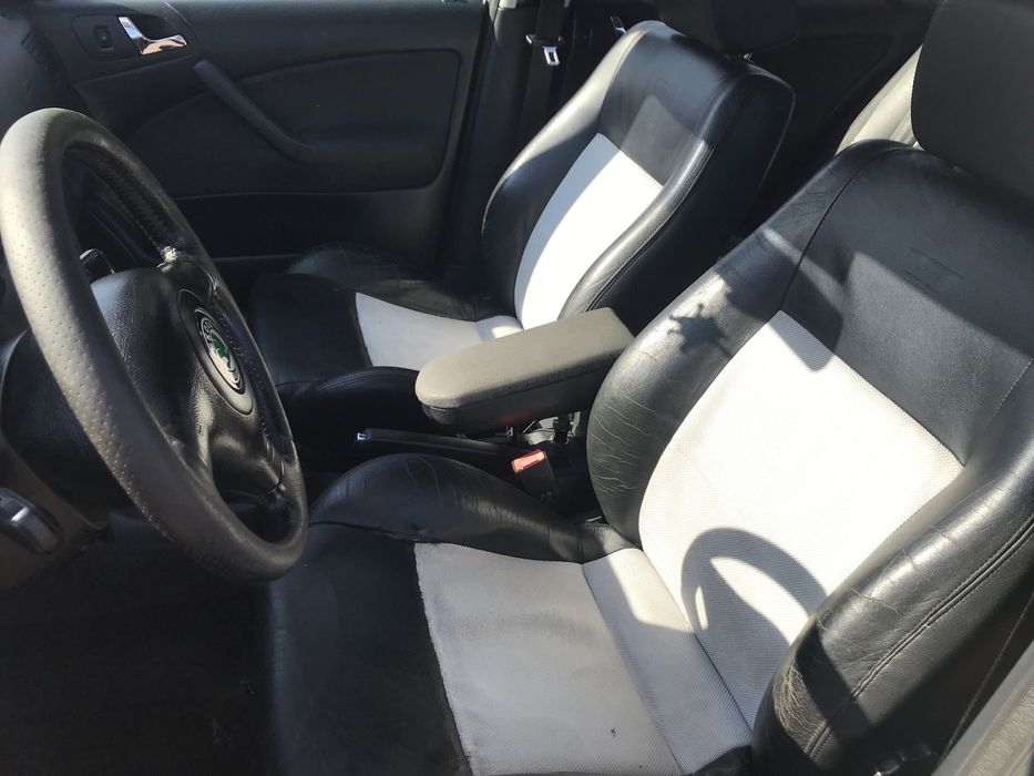 Shkoda Oktavia Tour 2003г