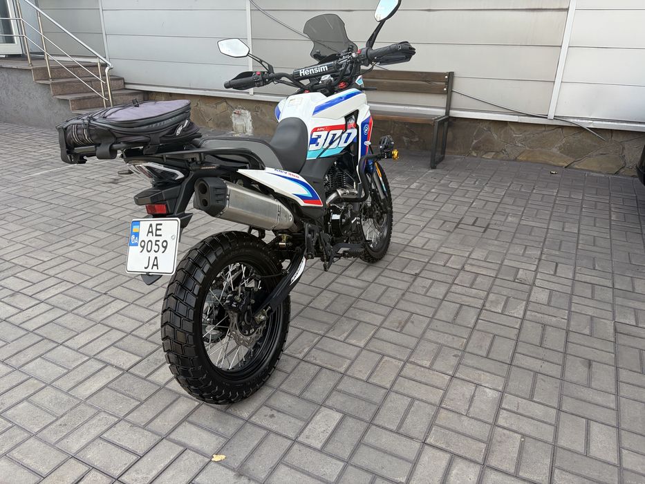 Продам Hensim ADV 300
