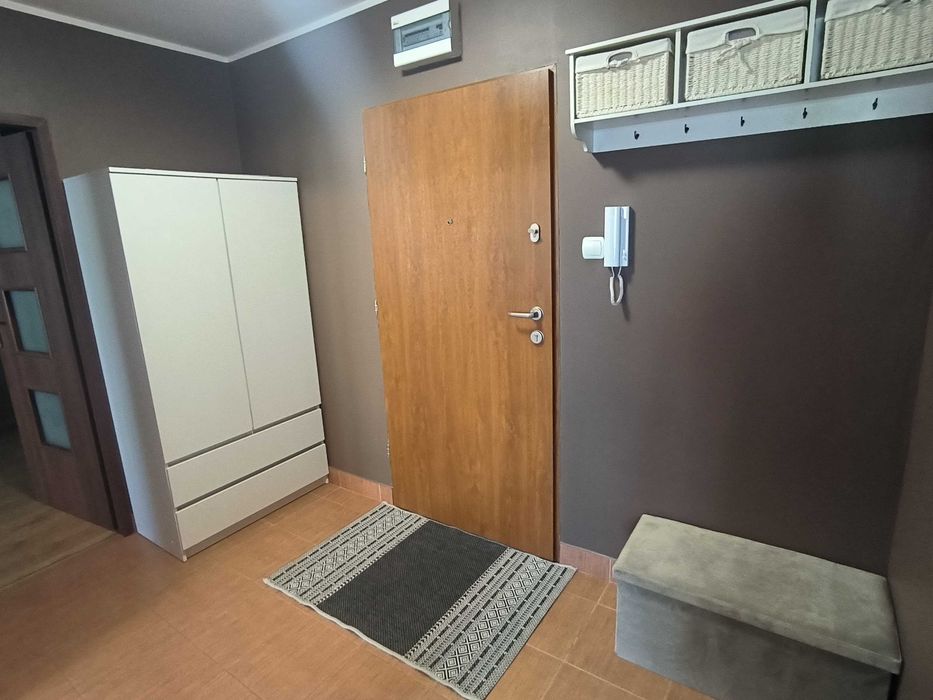 2 pokoje na Nowym Mieście – spokojne mieszkanie gotowe do zamieszkania - Więcej
